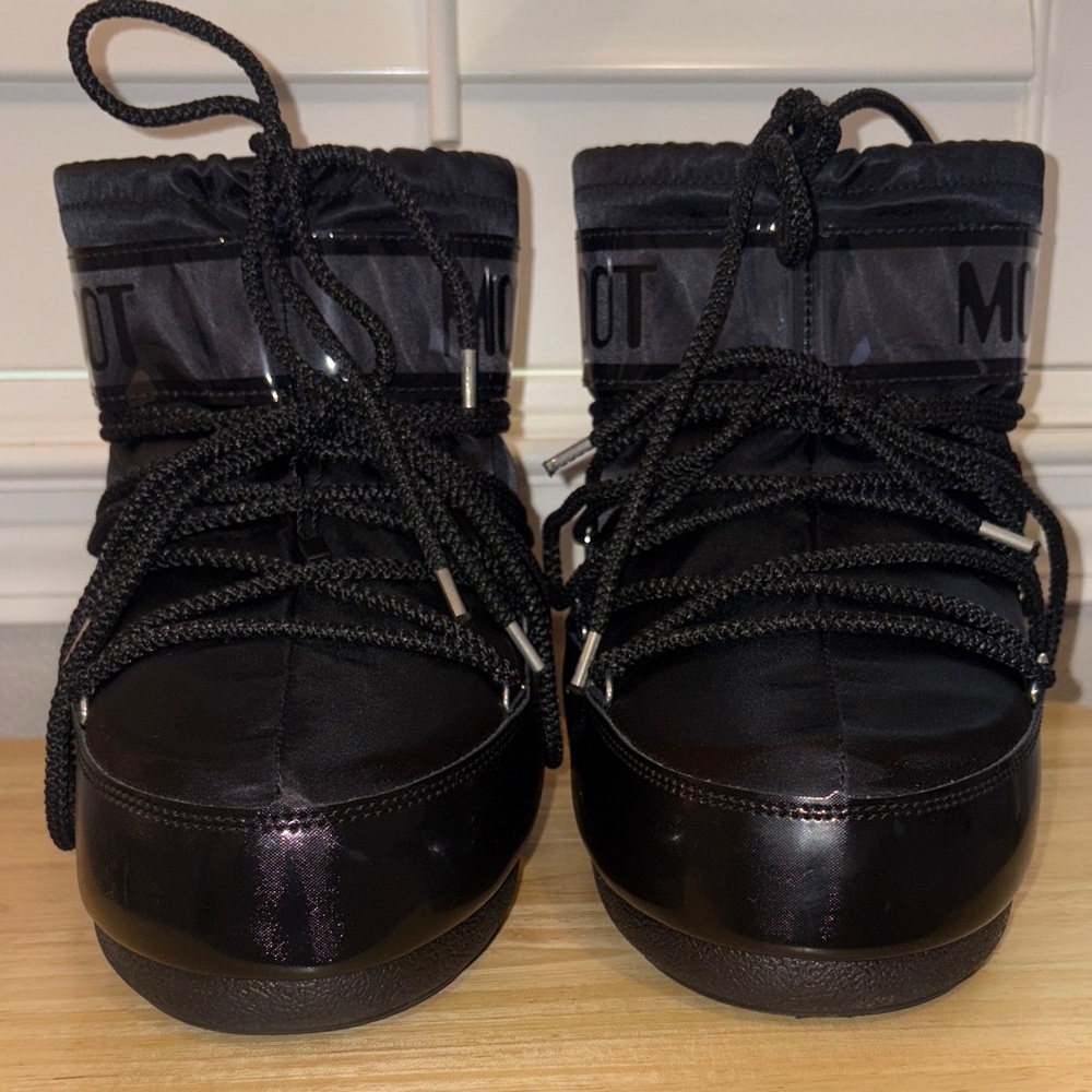 Moon Boot ICON LOW GLANCE BLACK SATIN BOOTS - Picture 5 of 13